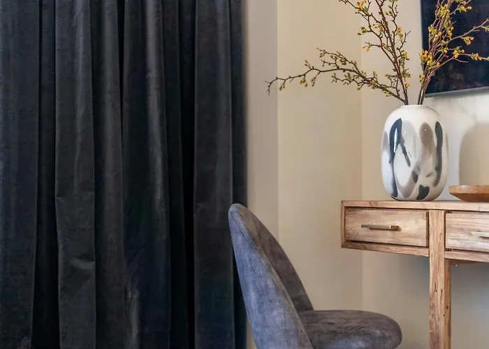 Inf3.4i - Modern Bright