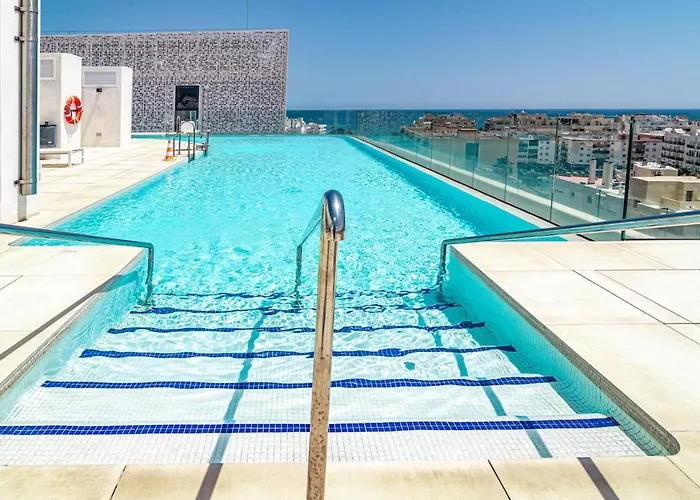 Inf3.4i - Modern Bright * Estepona