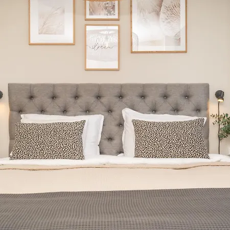 Inf34i - Modern & Bright *