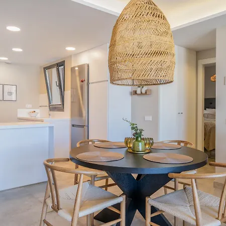 Inf34i - Modern & Bright Apartamento